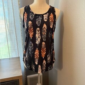 Sleeveless Feather-Print Tank Top - Black Tan Brown Navy, medium
